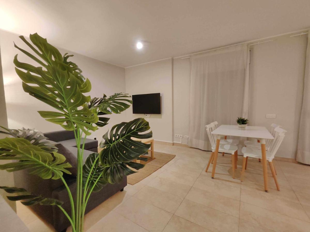 Mazi Apartments Havana ماتارو المظهر الخارجي الصورة