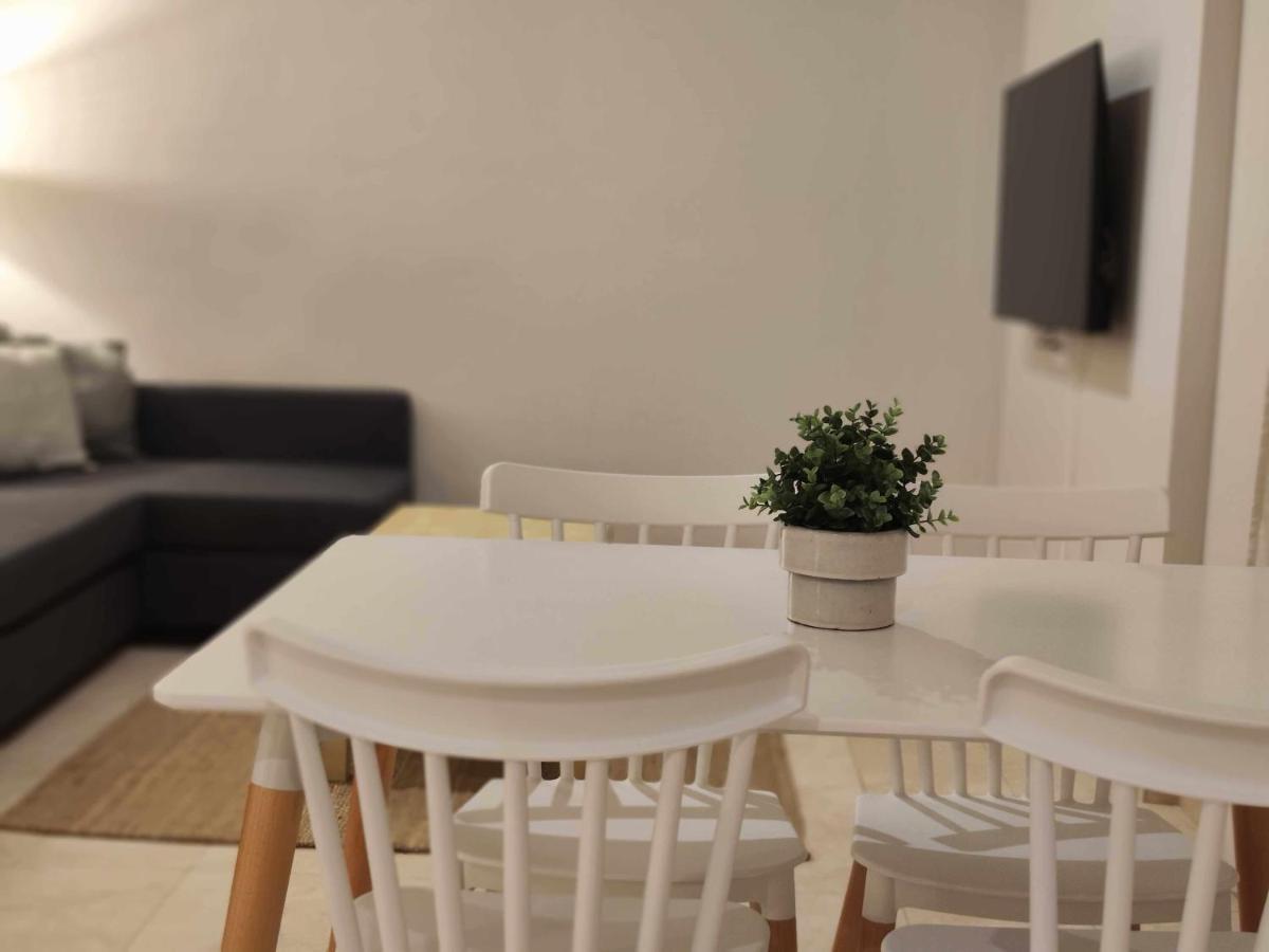Mazi Apartments Havana ماتارو المظهر الخارجي الصورة