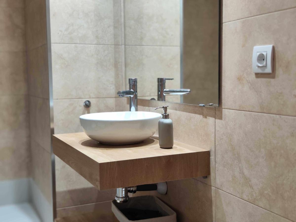 Mazi Apartments Havana ماتارو المظهر الخارجي الصورة