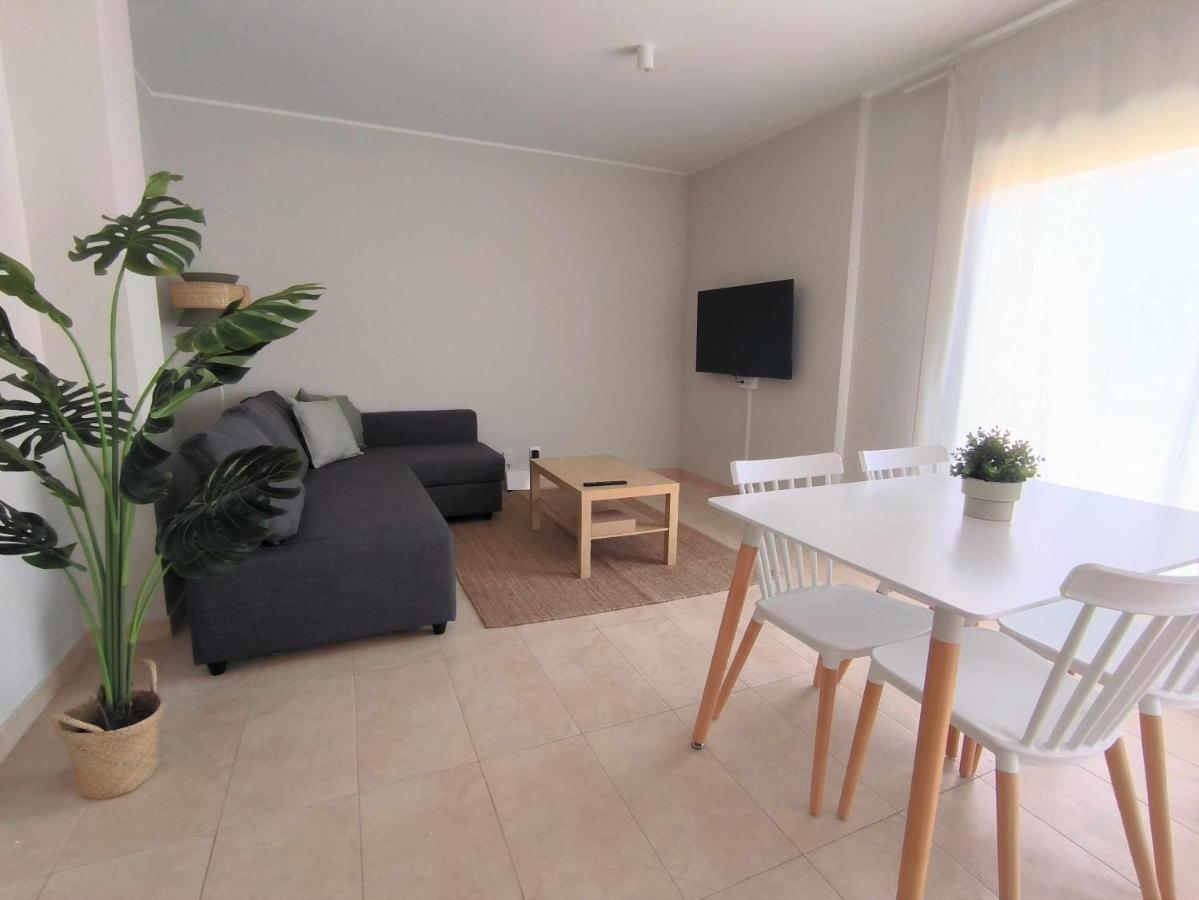 Mazi Apartments Havana ماتارو المظهر الخارجي الصورة
