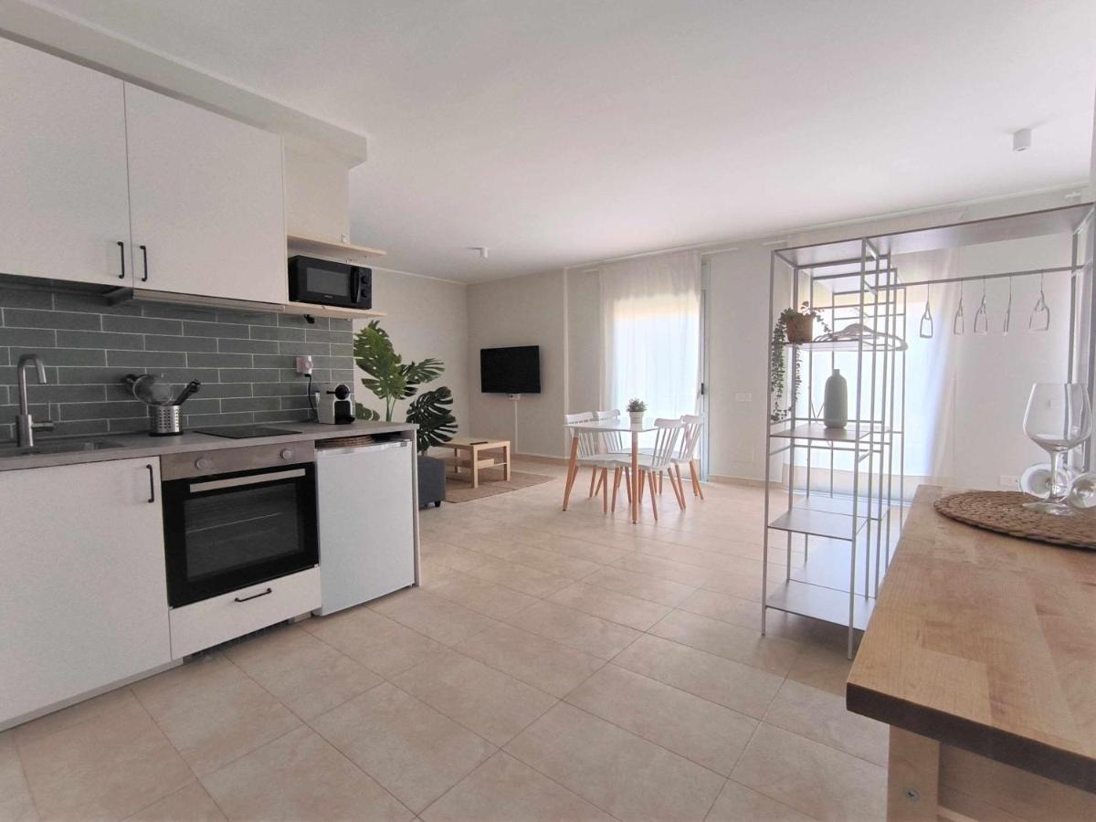 Mazi Apartments Havana ماتارو المظهر الخارجي الصورة